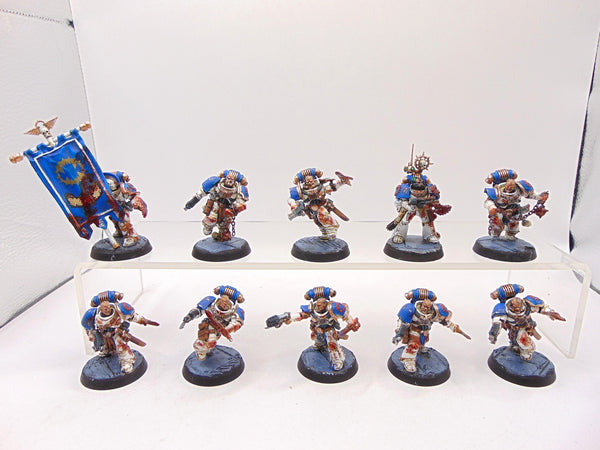 Khorne Berzerkers / MKVI Marines
