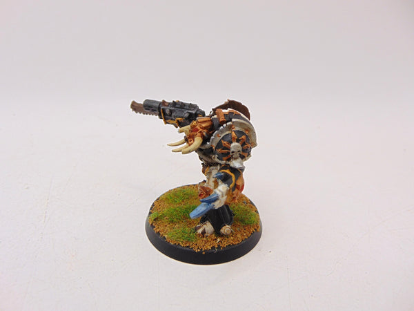 Chaos Lord in Terminator Armour Conversion