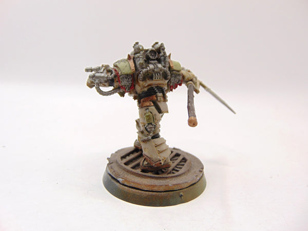 Calas Typhon