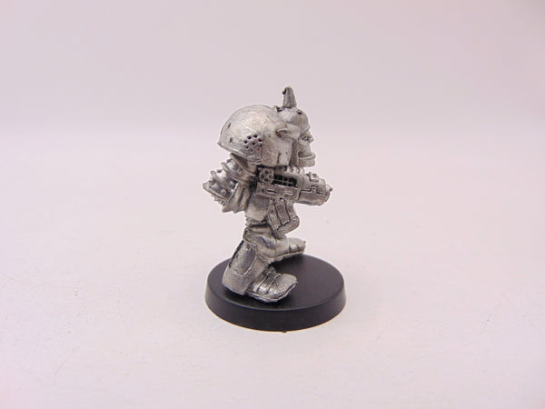 Ork Boss With Kustom Bionik Arm