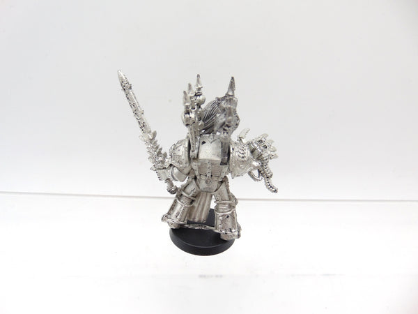Abaddon the Despoiler