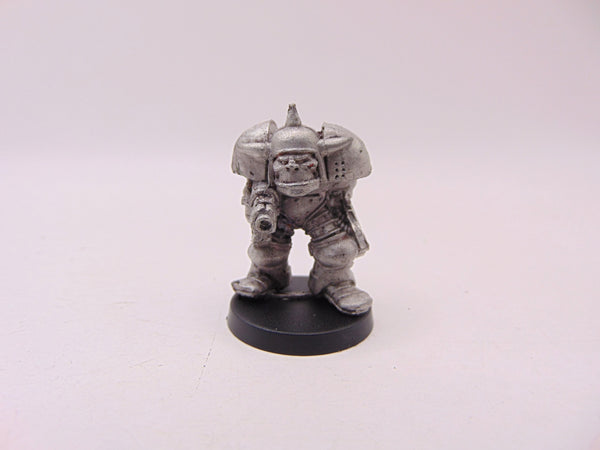 Ork Boss With Kustom Bionik Arm