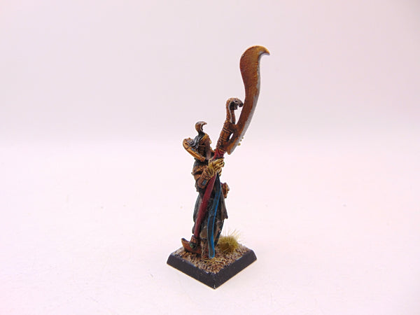 Tomb King with Great Weapon