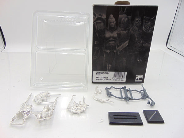 Tomb Kings Battle Standard Bearer