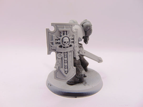 Primaris Lieutenant with Storm Shield