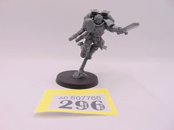 Primaris Captain with Jump Pack