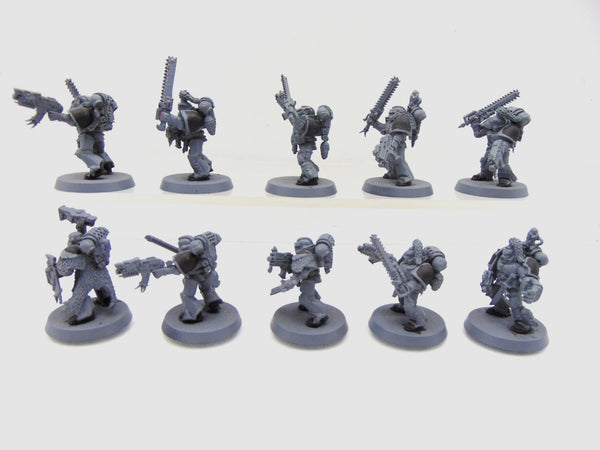 Grey Hunters