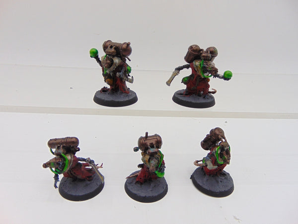 Acolyte Globadiers