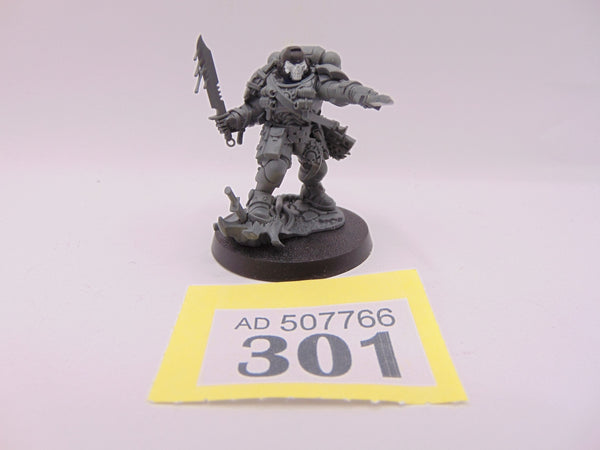 Primaris Lieutenant with Combi Weapon