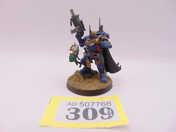 Primaris Captain in Phobos Armour