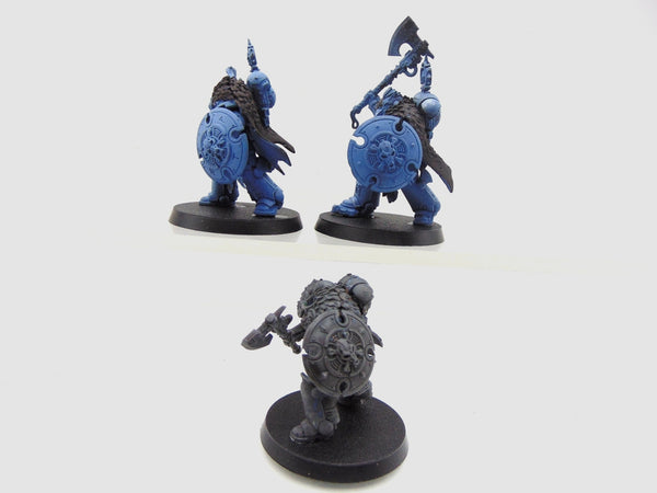 Wolf Guard Headtakers