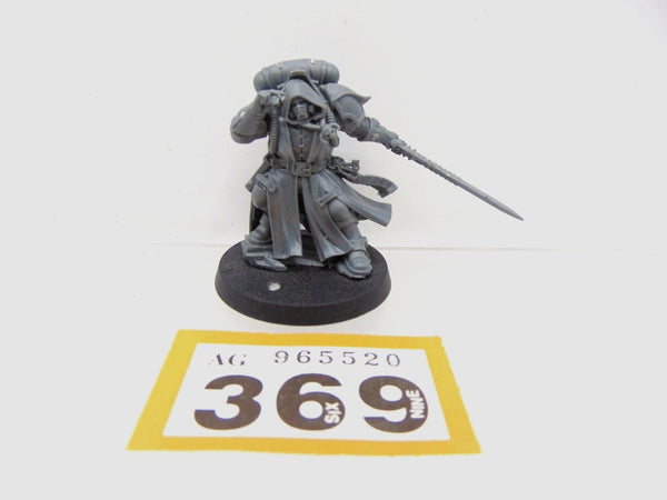 Primaris Librarian in Phobos Armour