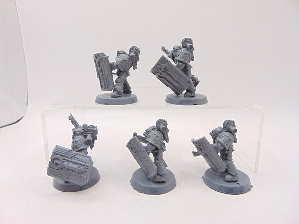 Invictarus Suzerain Squad