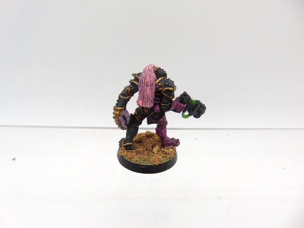 Champion Of Slaanesh Conversion to Chaos Renegade