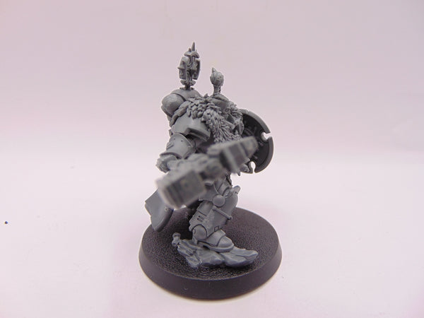 Wolf Guard Battle Leader
