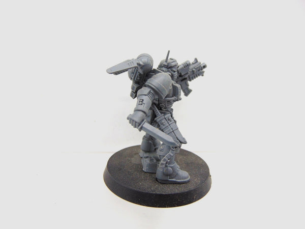 Primaris Lieutenant in Phobos Armour