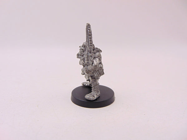 Buzzy Buzzacks