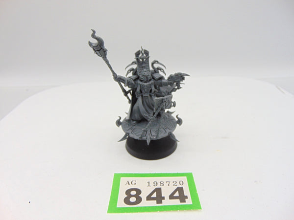 Exalted Sorcerer on Disc of Tzeentch