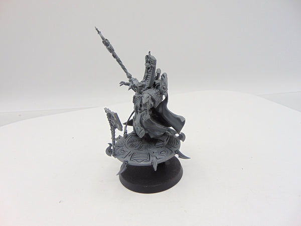 Exalted Sorcerer on Disc of Tzeentch