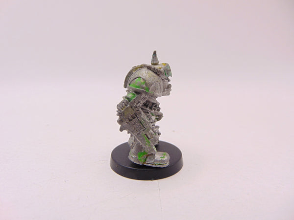 Ork Boss Kustom Weapon and Bionik Arm