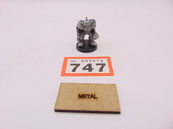 Ork Boss Kustom Weapon and Bionik Arm