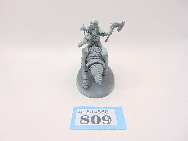 World Eaters Chaos Lord on Juggernaut