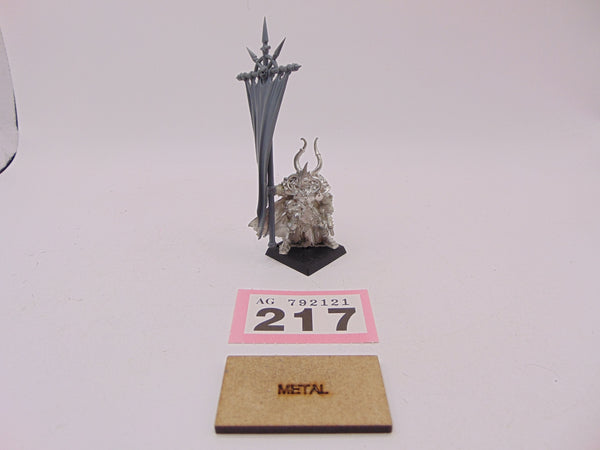 Converted Army Battle standard Beater / Games Day 2009 Exalted Hero