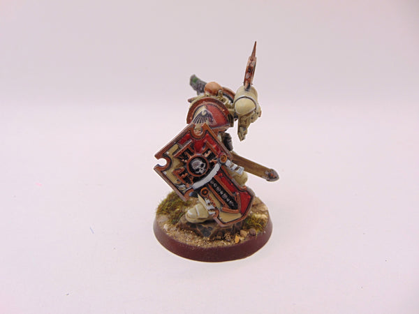 Primaris Lieutenant with Storm Shield