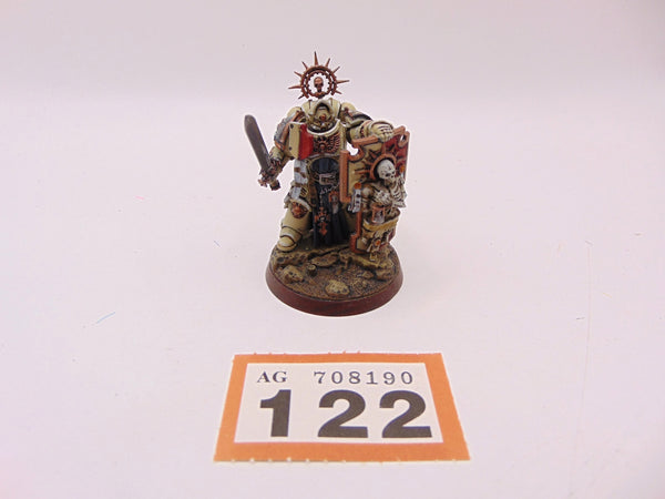 Primaris Captain with Relic Shield