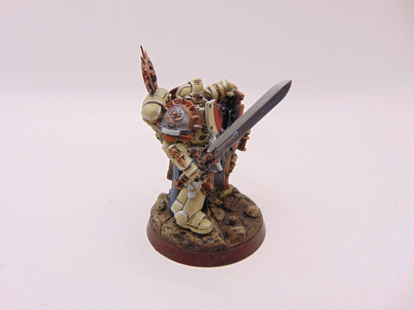 Primaris Captain with Relic Shield