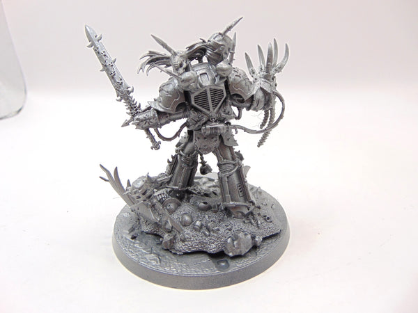 Abaddon the Despoiler