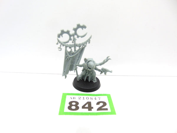 Acolyte Iconward