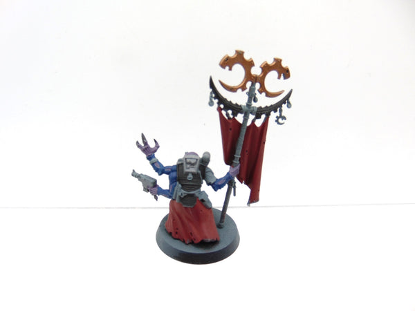 Acolyte Iconward