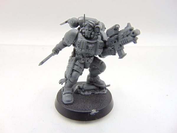 Primaris Lieutenant in Phobos Armour