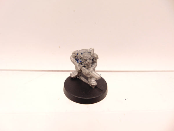 Gretchin armed with shotgun