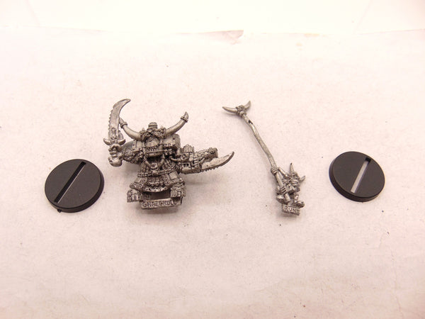 Ghazghkull Thraka & Makari