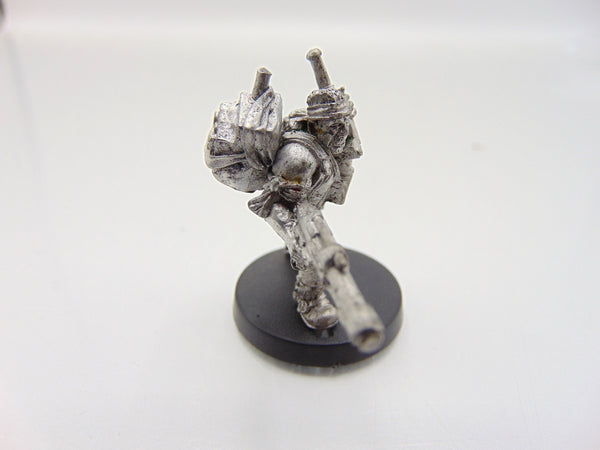 Catachan Comm-Link Operator