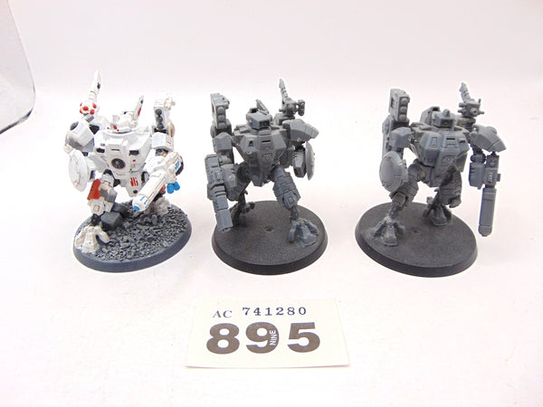 Crisis Battlesuits