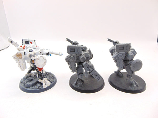 Crisis Battlesuits