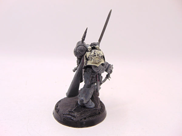 Primaris Captain