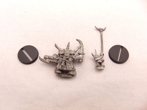 Ghazghkull Thraka & Makari