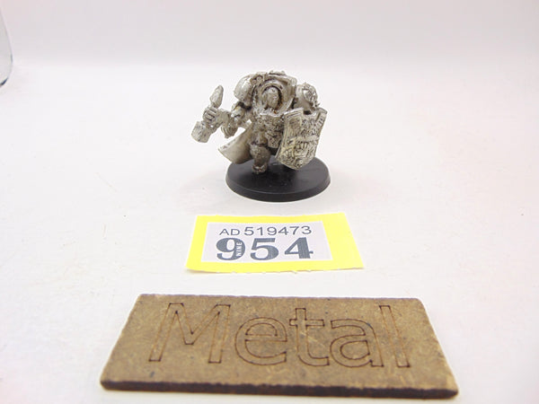 Captain Darnath Lysander