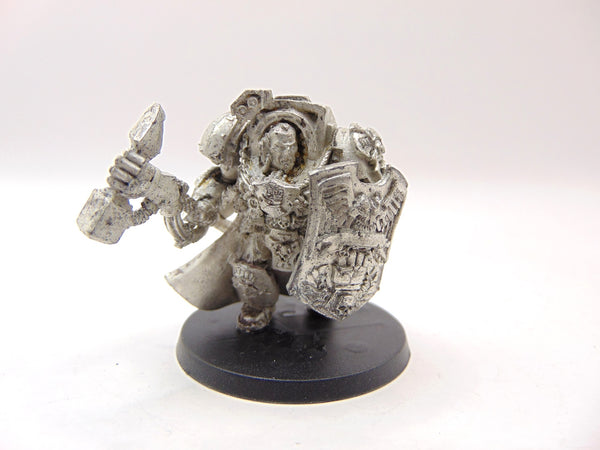 Captain Darnath Lysander