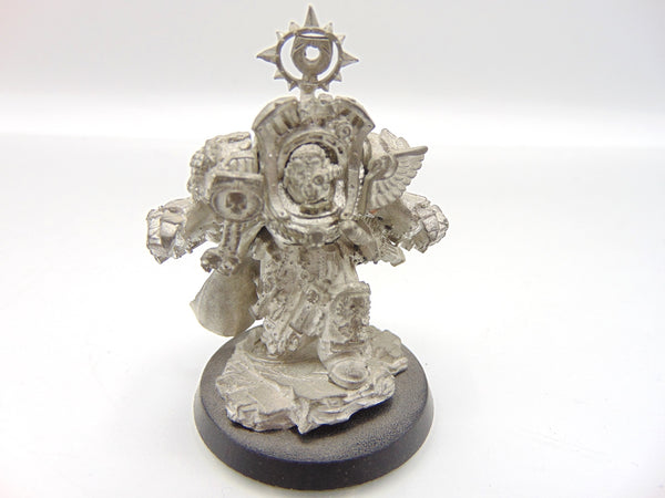 Marneus Calgar