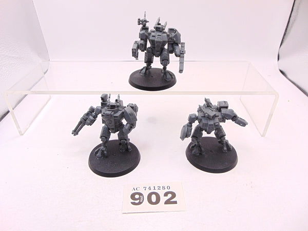 Crisis Battlesuits