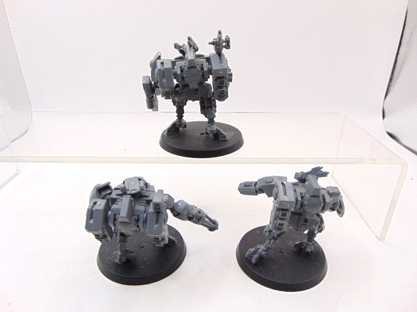Crisis Battlesuits