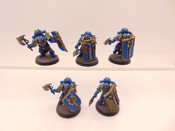 Invictarus Suzerain Squad