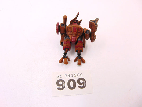 Tau Commander in Crisis Battlesuit