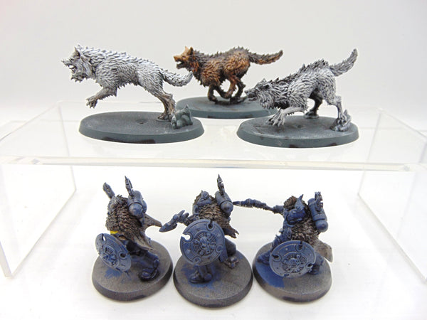 Wolf Guard Headtakers