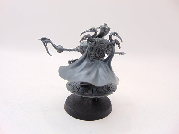 Exalted Sorcerer on Disc of Tzeentch